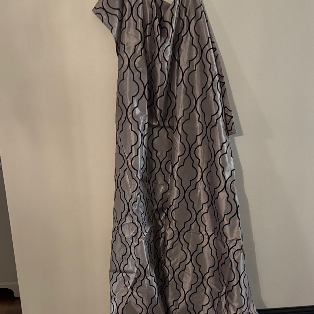 Elegant Gray Patterned Curtain Set of 3 Panels